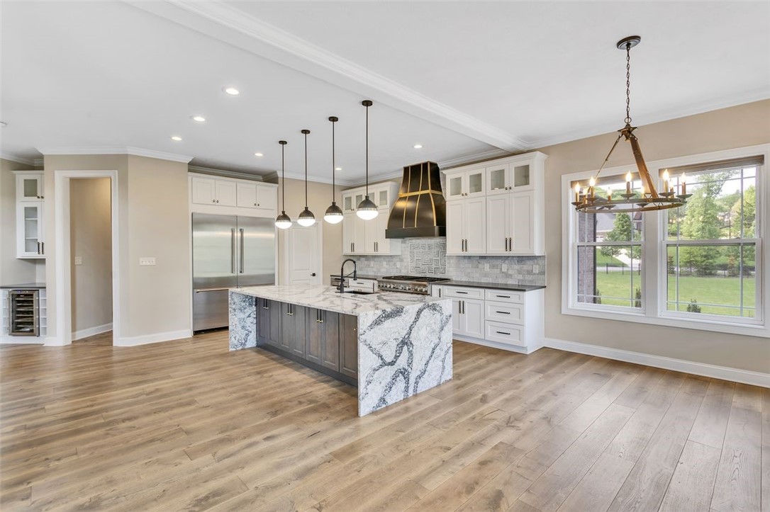 301 Serendipity Ln