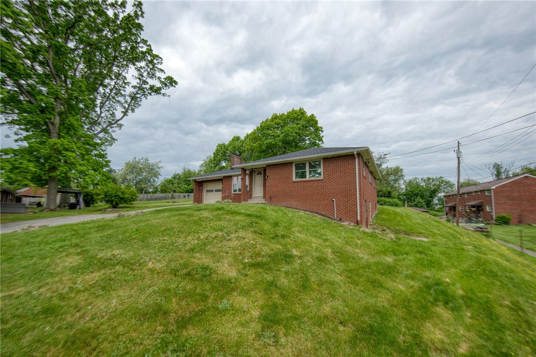 338 Moon Clinton Rd