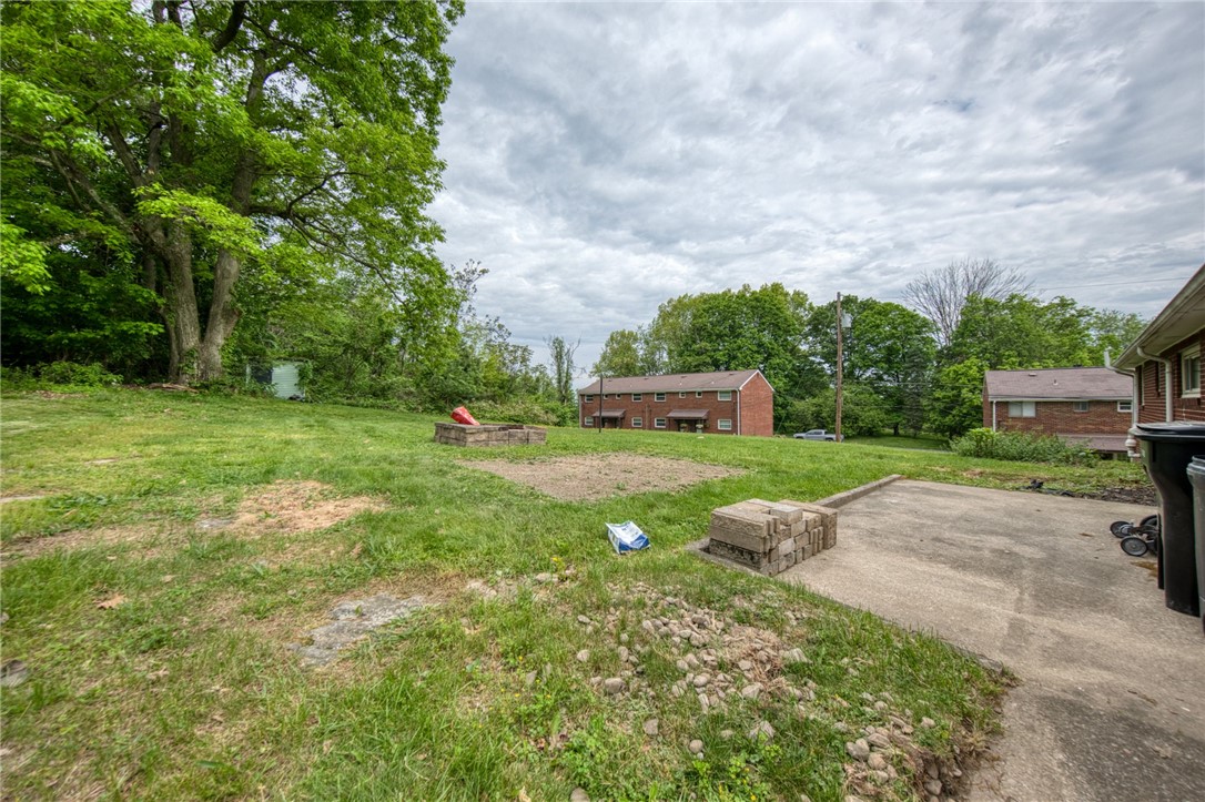 338 Moon Clinton Rd