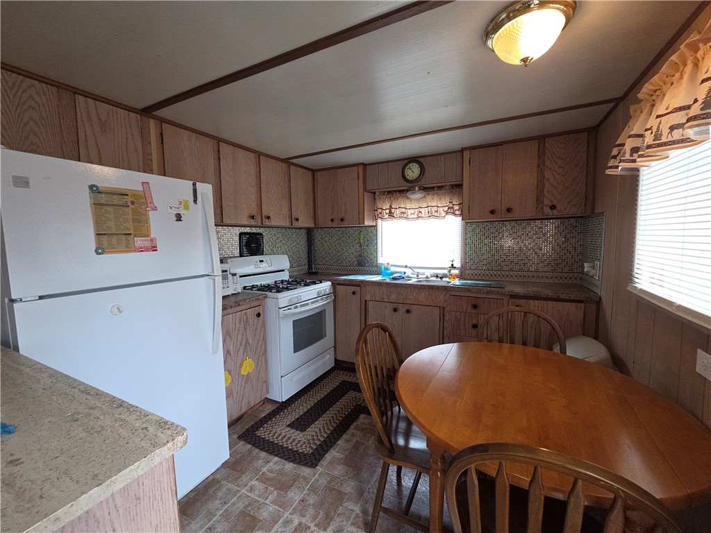 247/248/249 Ottawa Rd.
