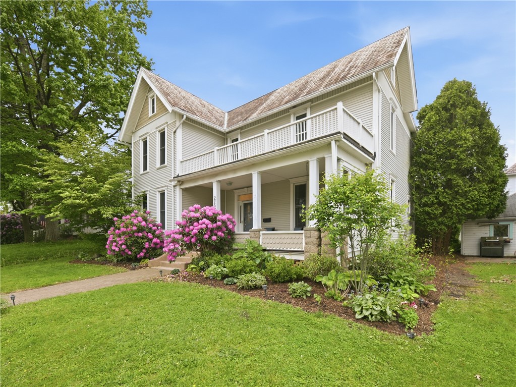 226 College Ave