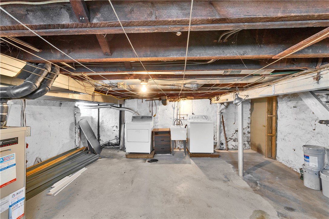 1302 Basin St