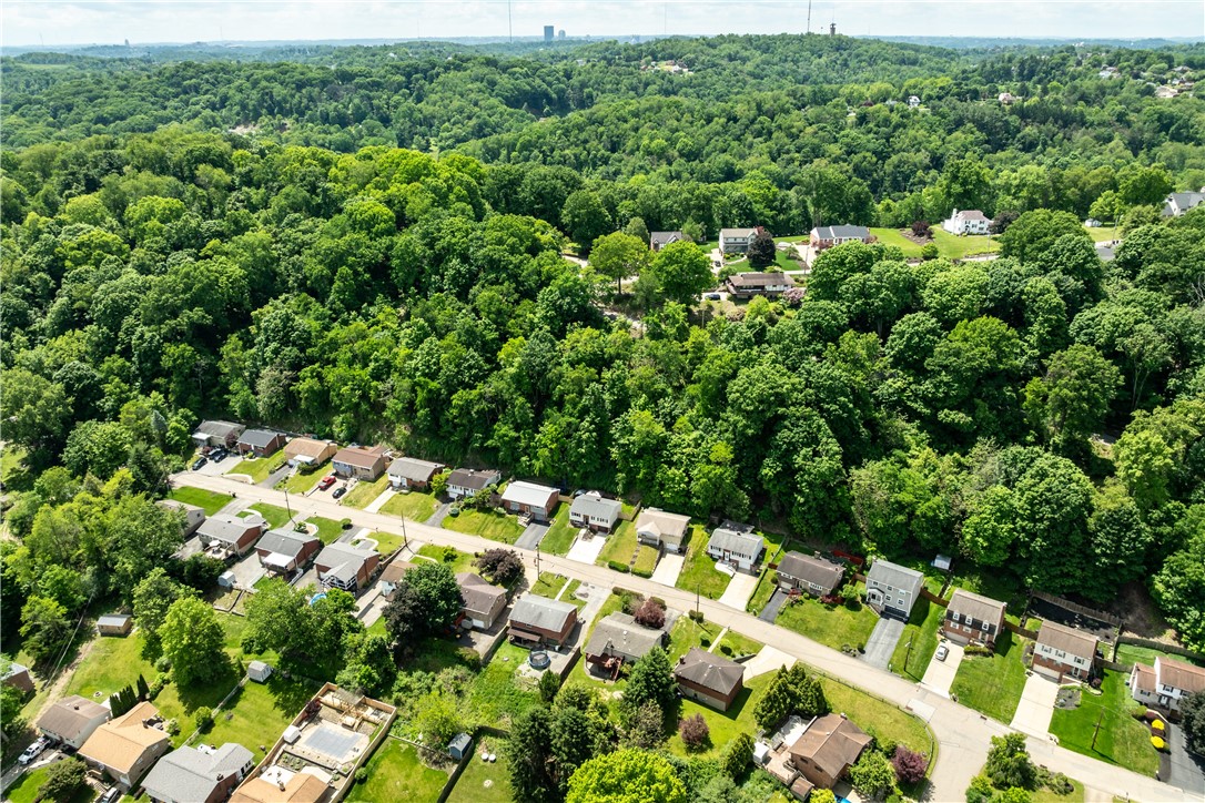 129 Donmor Drive