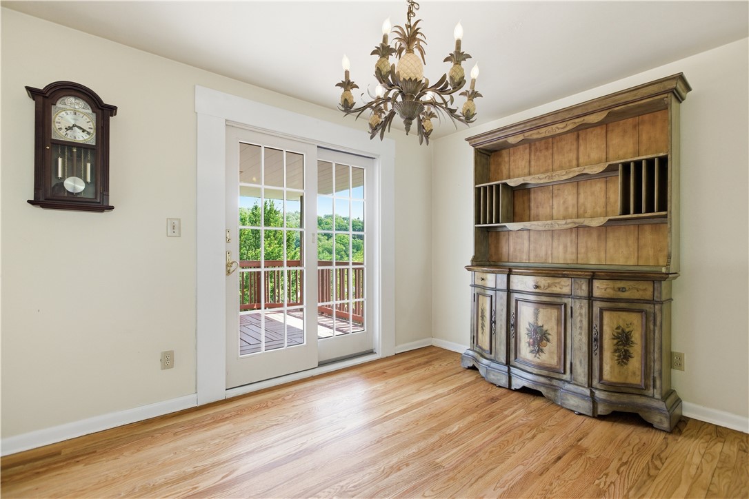 129 Donmor Drive