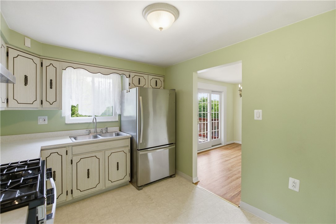 129 Donmor Drive