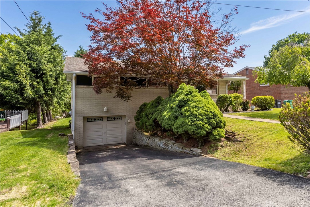129 Donmor Drive