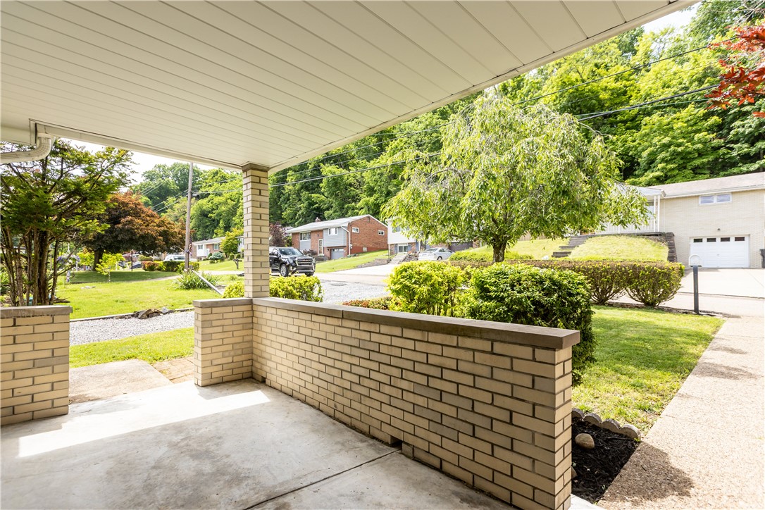 129 Donmor Drive
