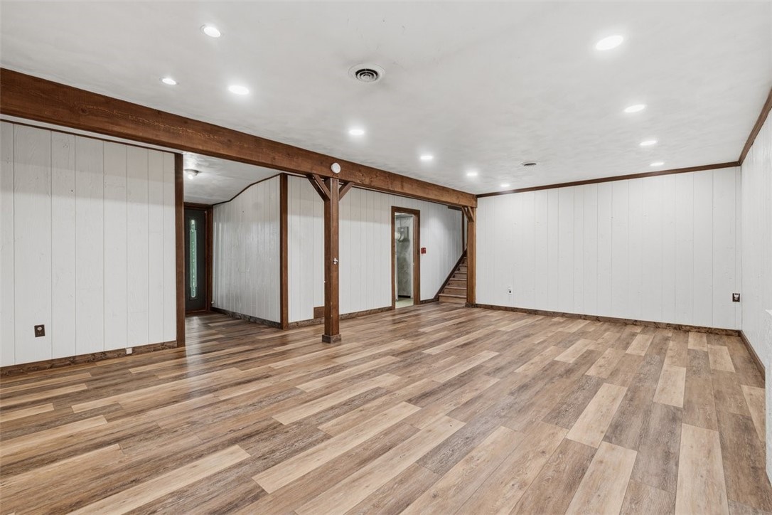 209 Tyburn Woods Dr
