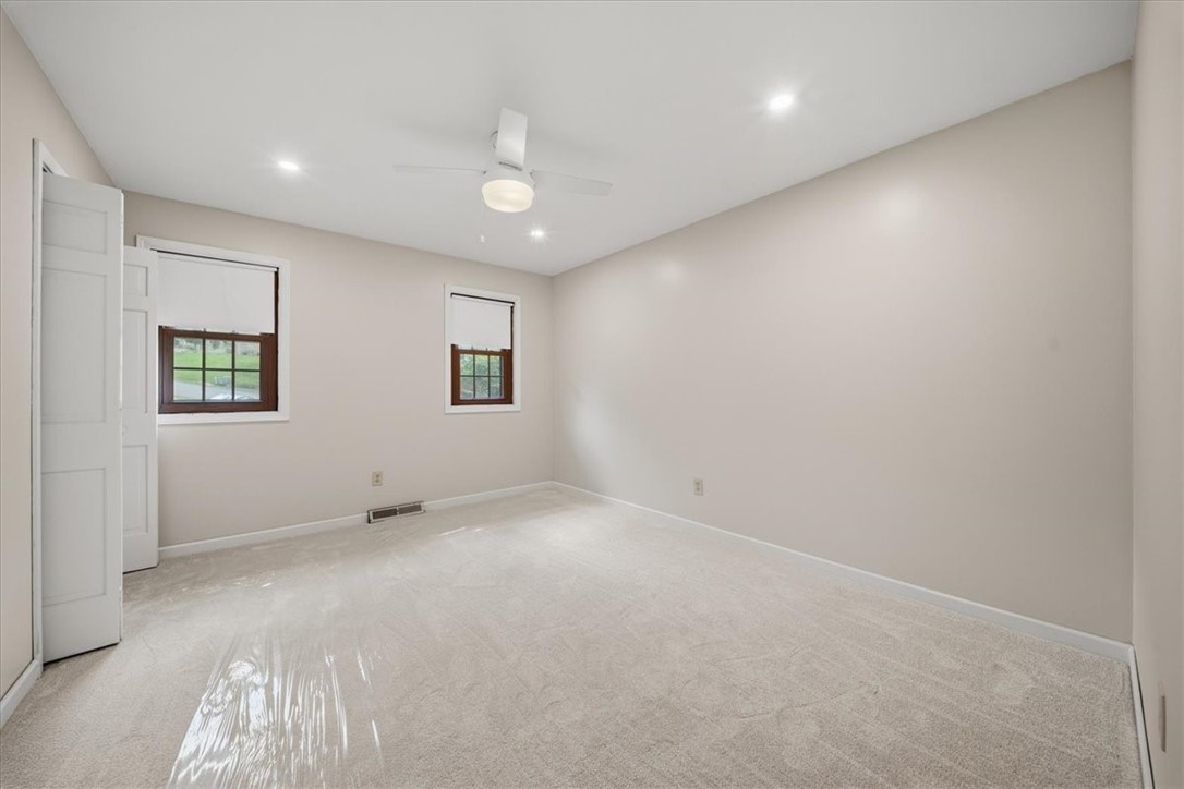 209 Tyburn Woods Dr