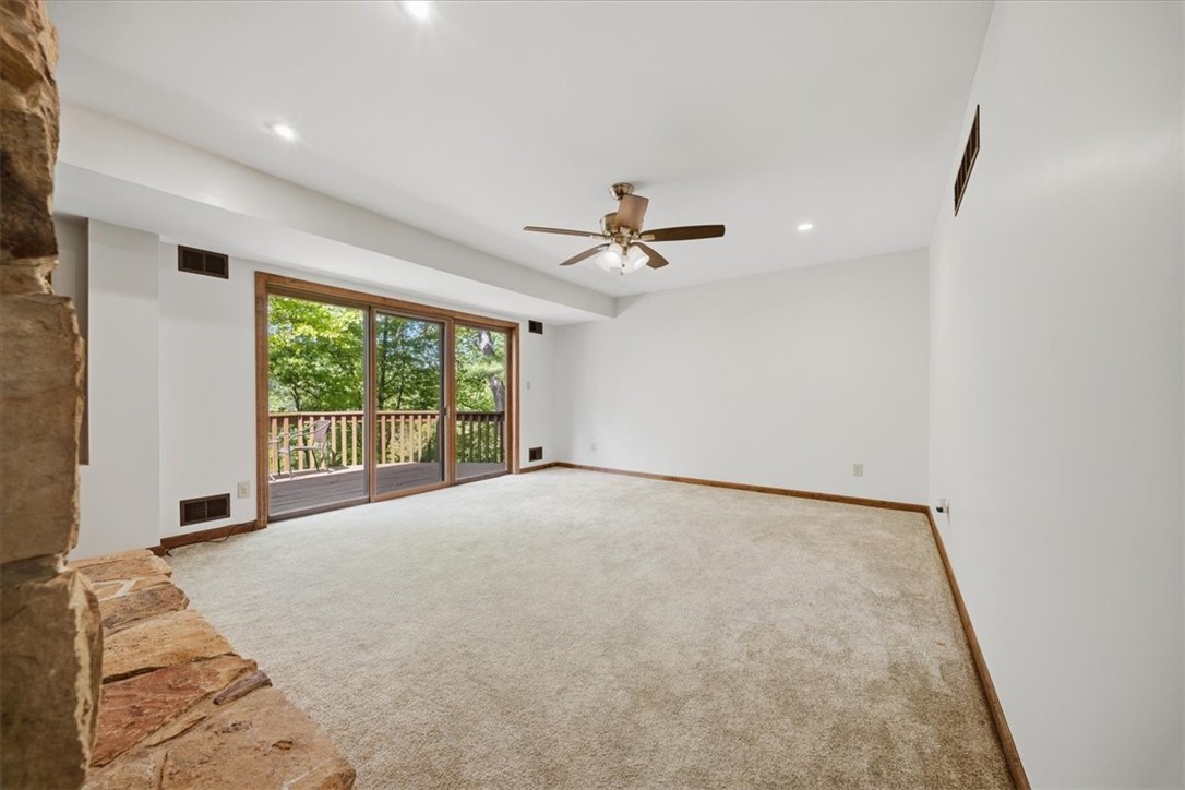 209 Tyburn Woods Dr