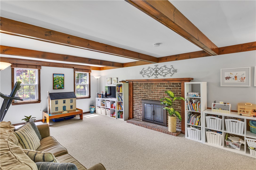 2274 Rochester Rd.