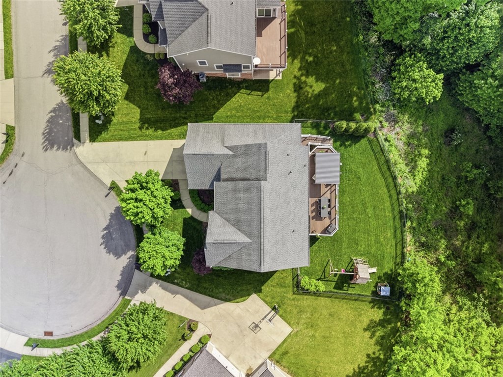 212 Pinnacle Ct