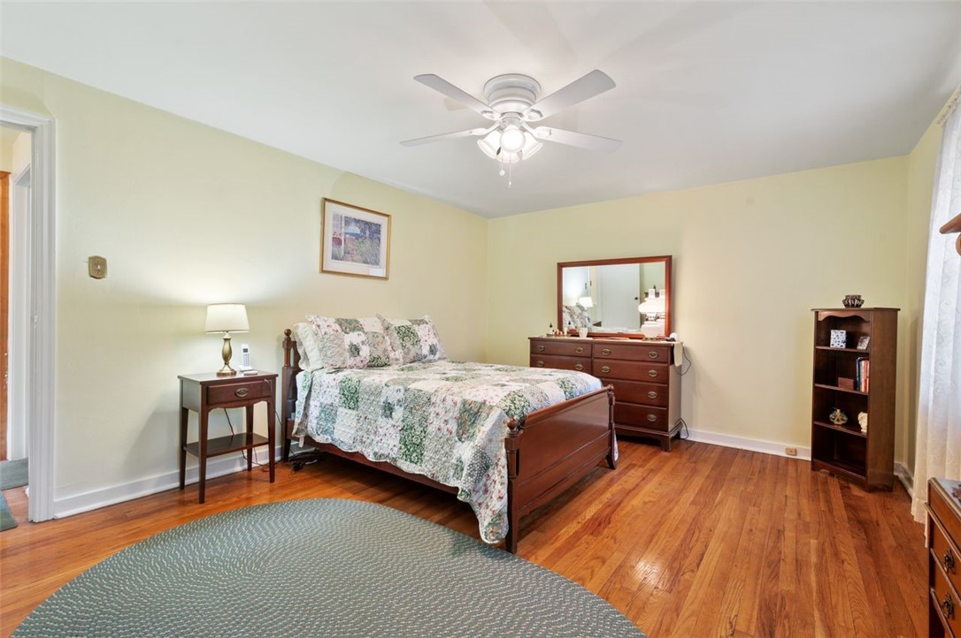 170 Lloyd Ave