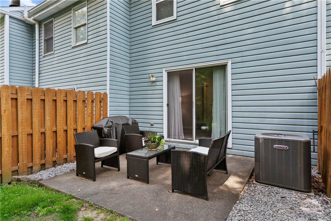105 Spruce Ct
