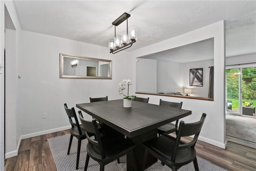 105 Spruce Ct