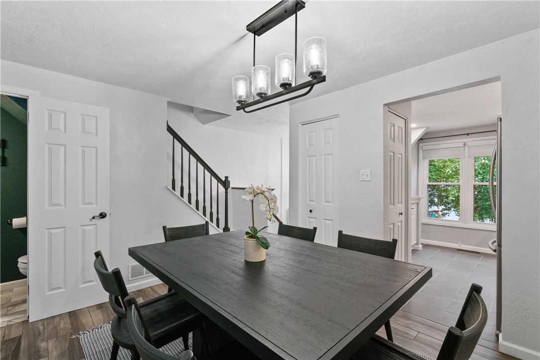 105 Spruce Ct