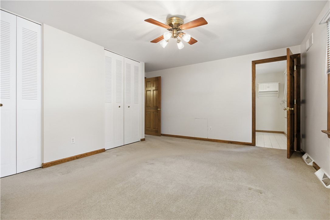 1129 King George Court