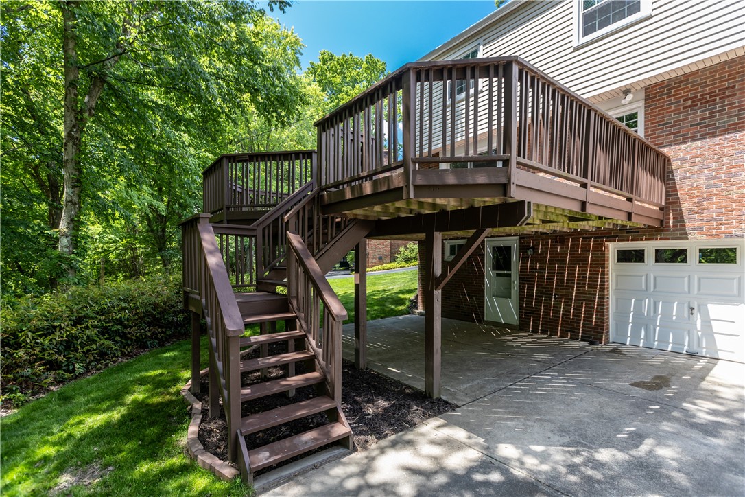 1129 King George Court