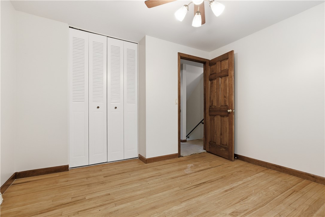 1129 King George Court
