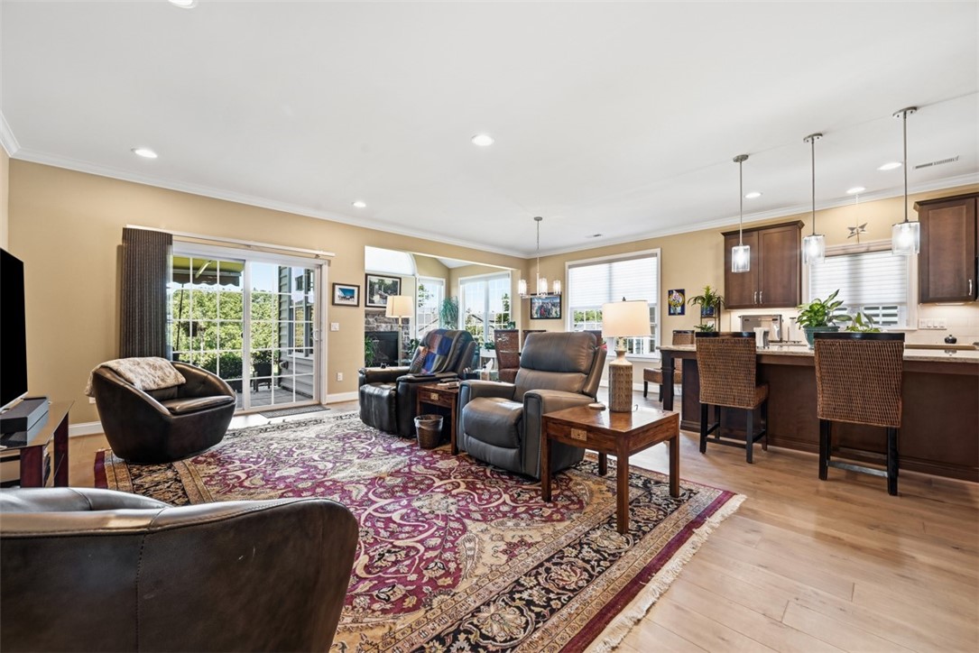 146 Summer Seat Ln