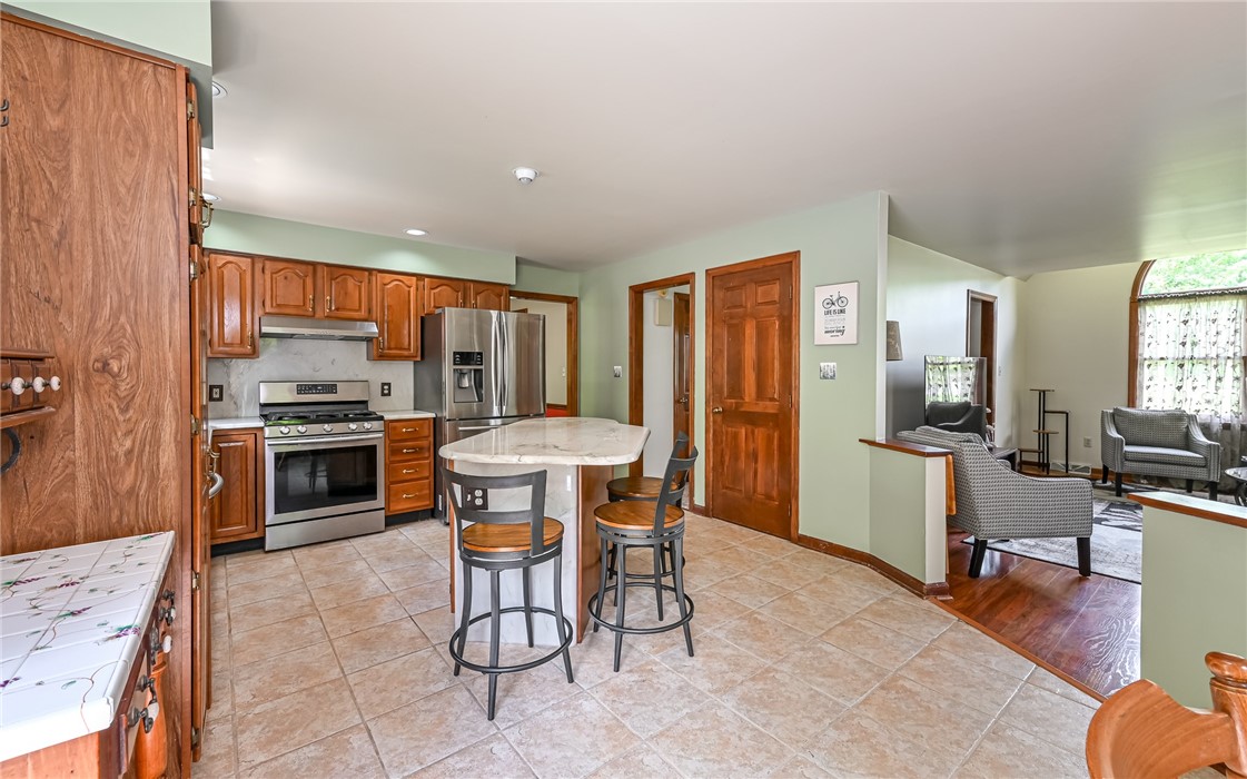 212 Whitehaven Dr