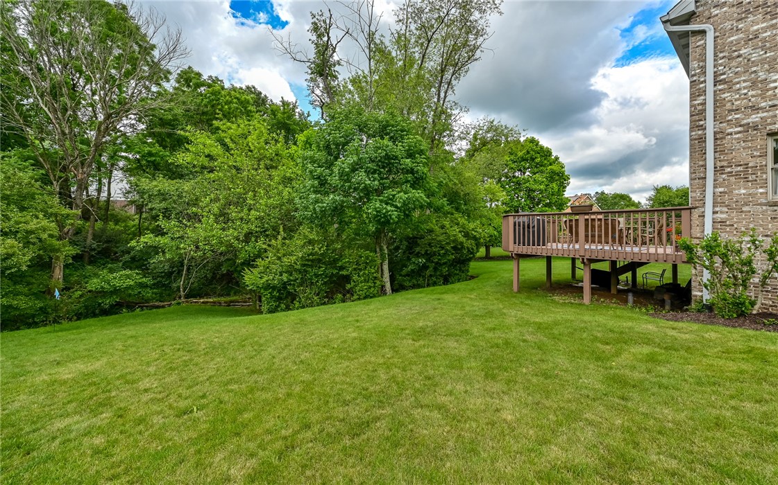 212 Whitehaven Dr