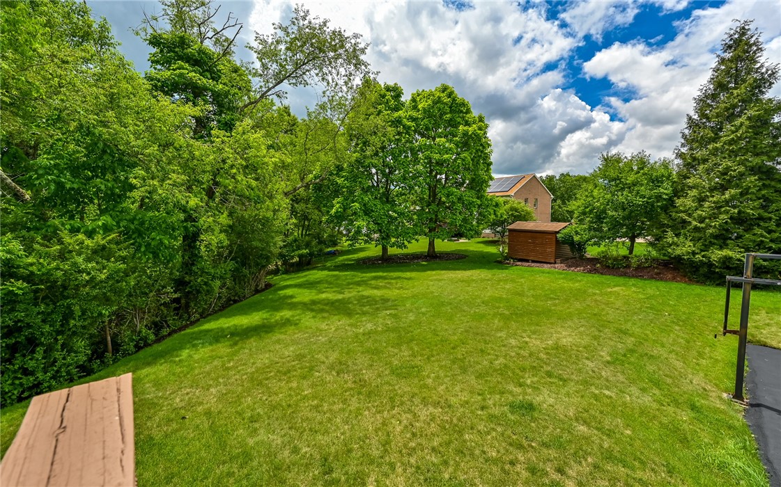 212 Whitehaven Dr