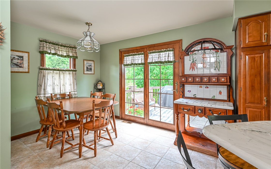 212 Whitehaven Dr