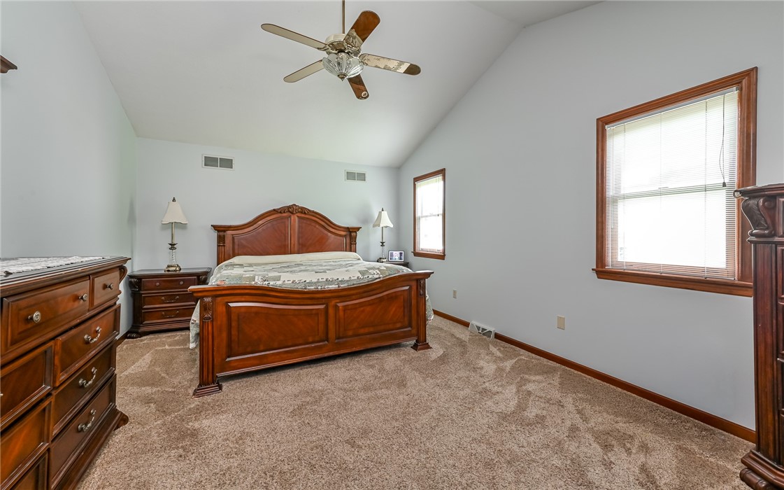 212 Whitehaven Dr