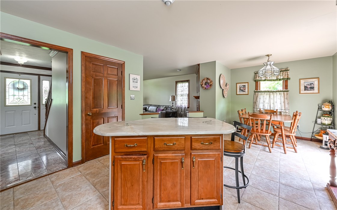 212 Whitehaven Dr