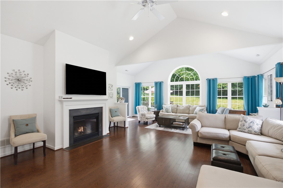 153 Summer Seat Lane