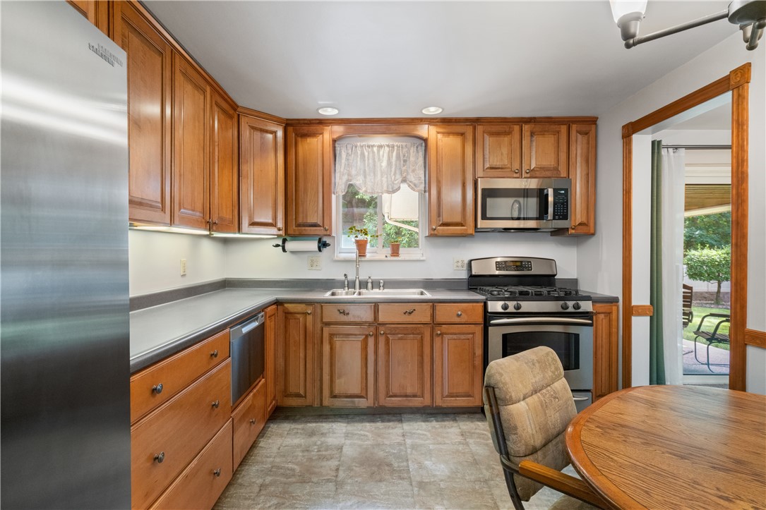 118 Merwood Dr