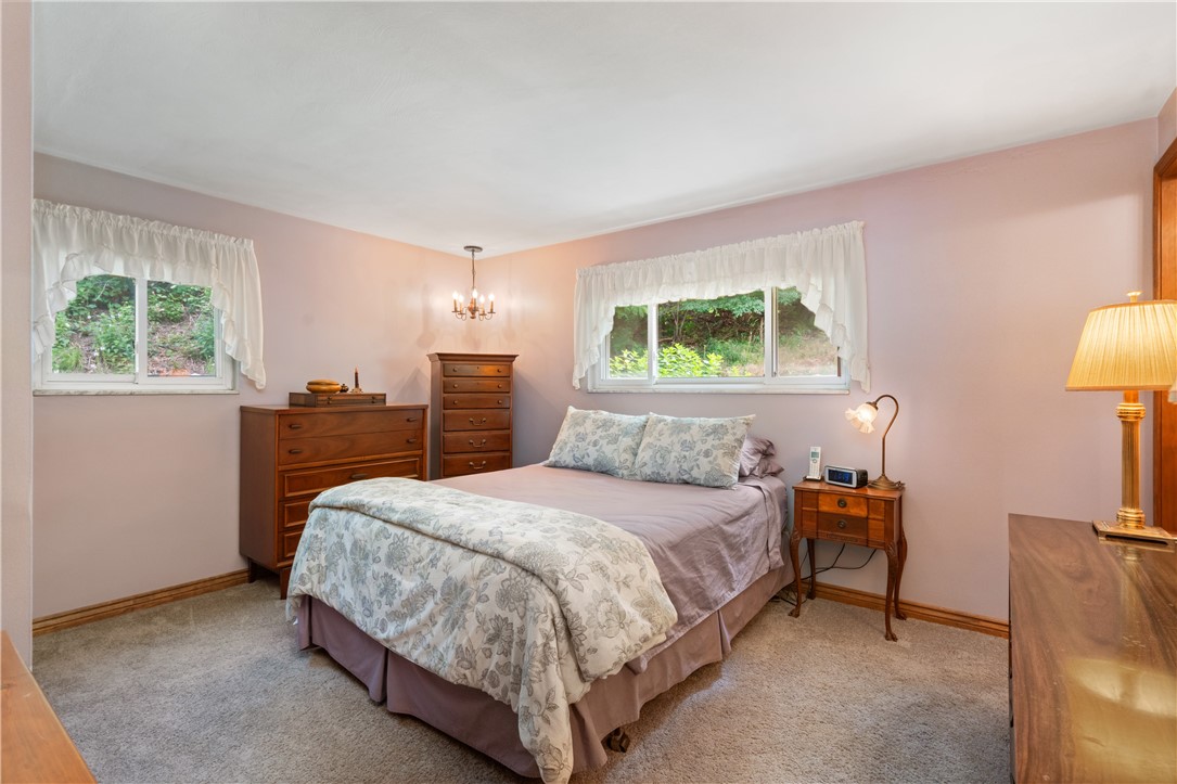 118 Merwood Dr