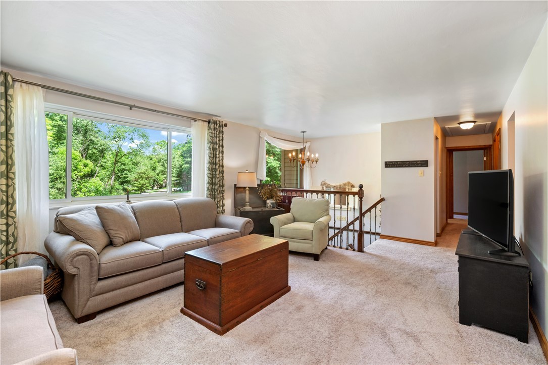118 Merwood Dr