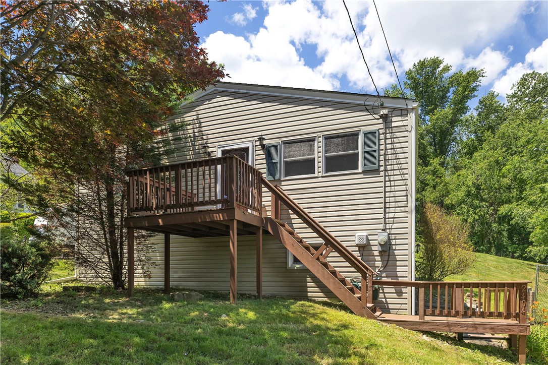2404 Marble Ln