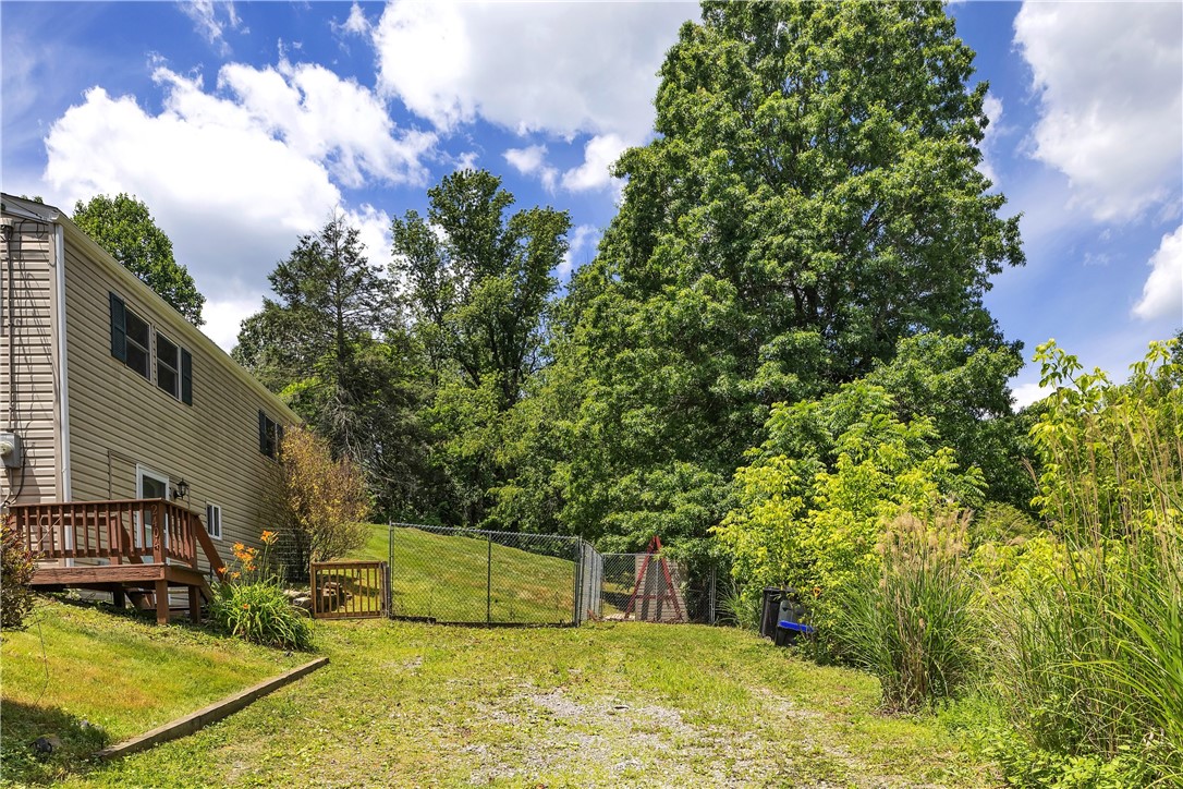 2404 Marble Ln