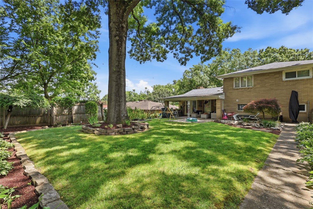 6725 Verona Rd