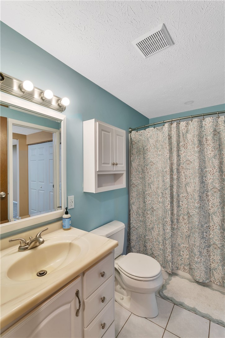 531 Winesap Dr