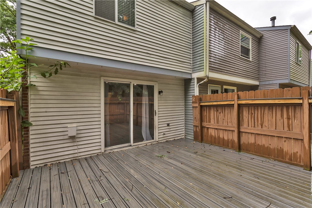 531 Winesap Dr
