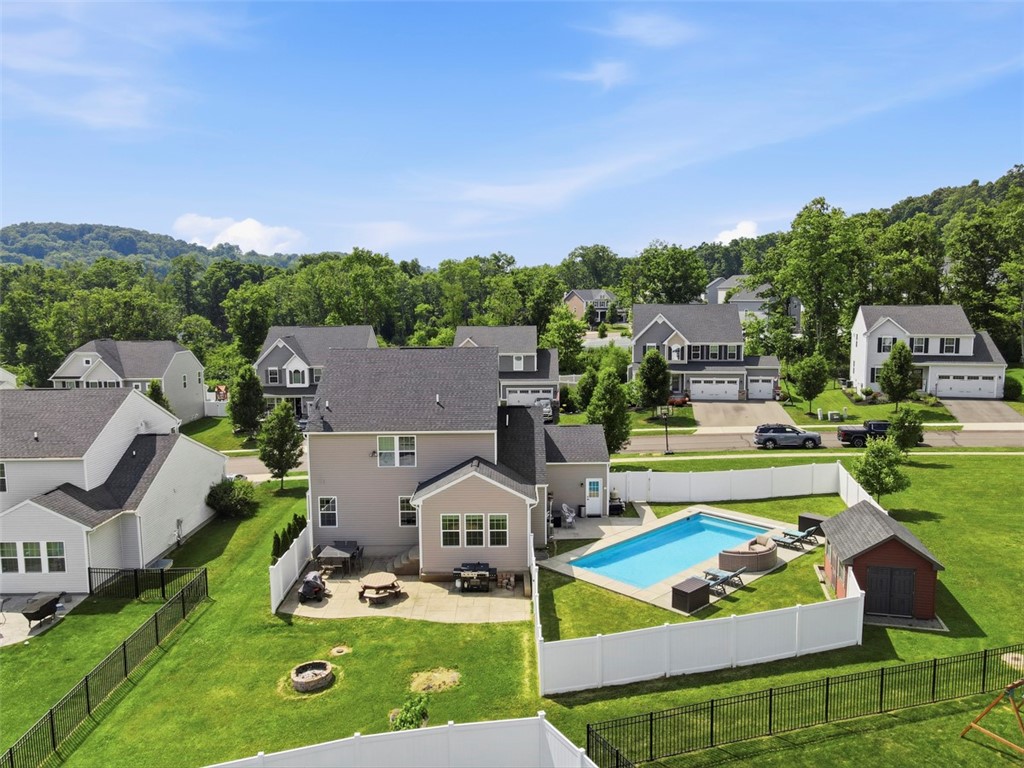 1024 Blackhawk Dr