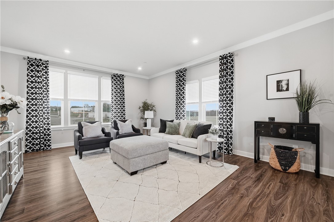 102 Lupine Dr