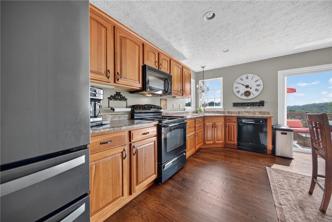 163 Aidan Ct