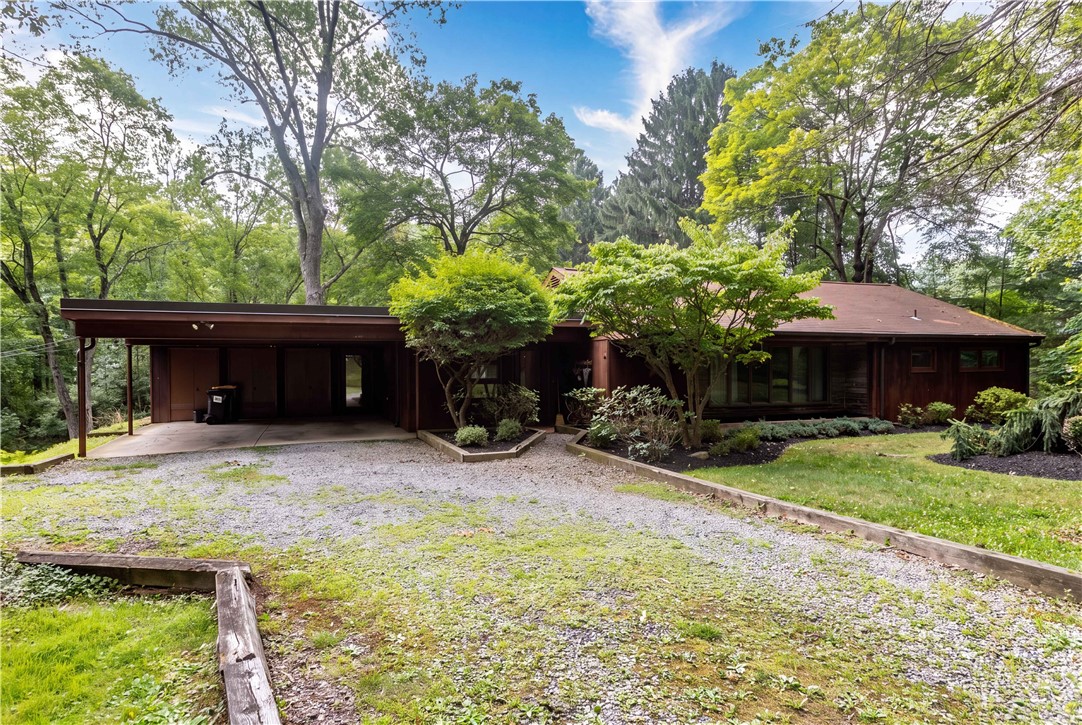 136 Bradford Rd