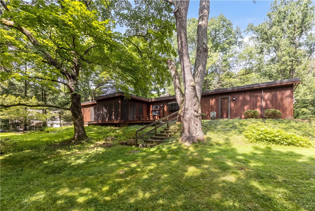 136 Bradford Rd