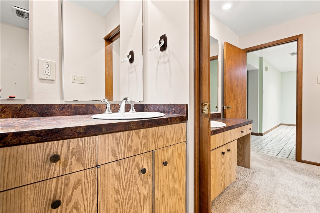 136 Bradford Rd
