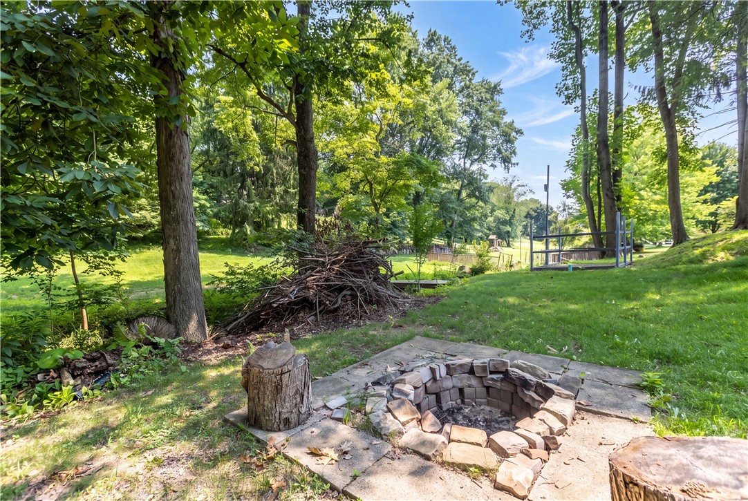 8680 Winchester Dr