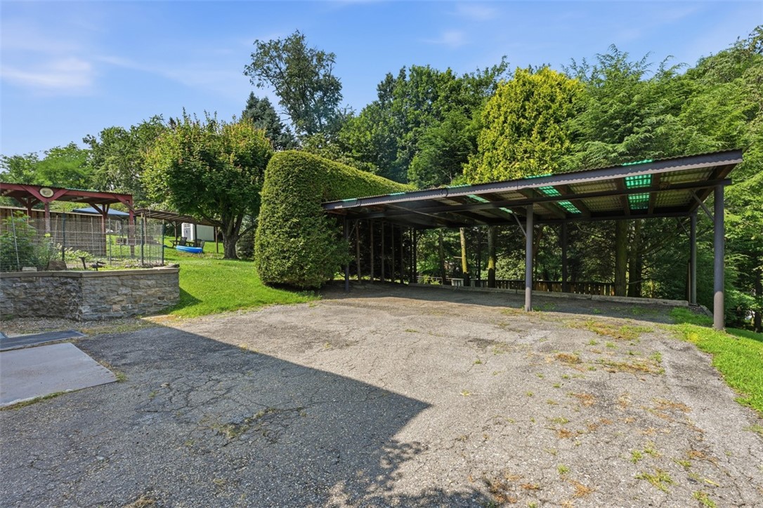 307 Bayberry Dr