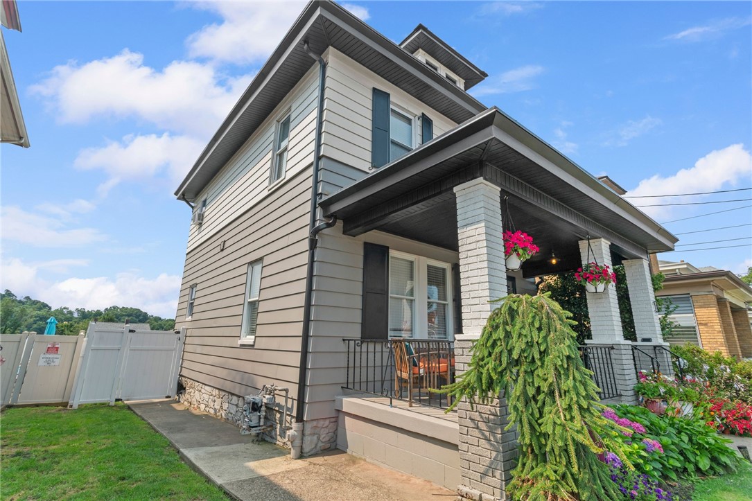 13 Wentworth Ave