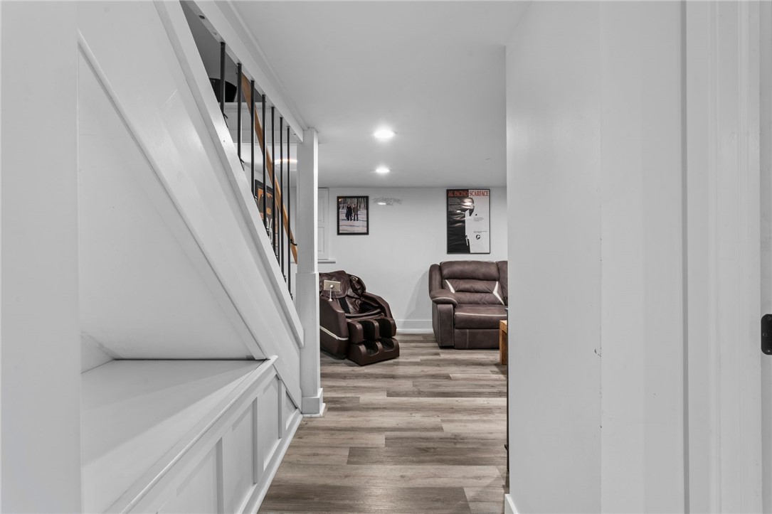 13 Wentworth Ave