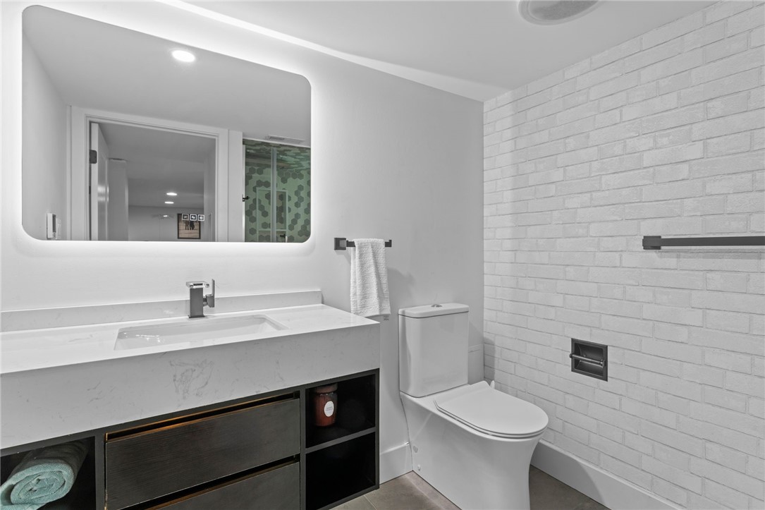 13 Wentworth Ave